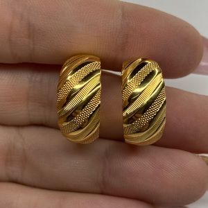 Vintage Napier gold tone textured hoops